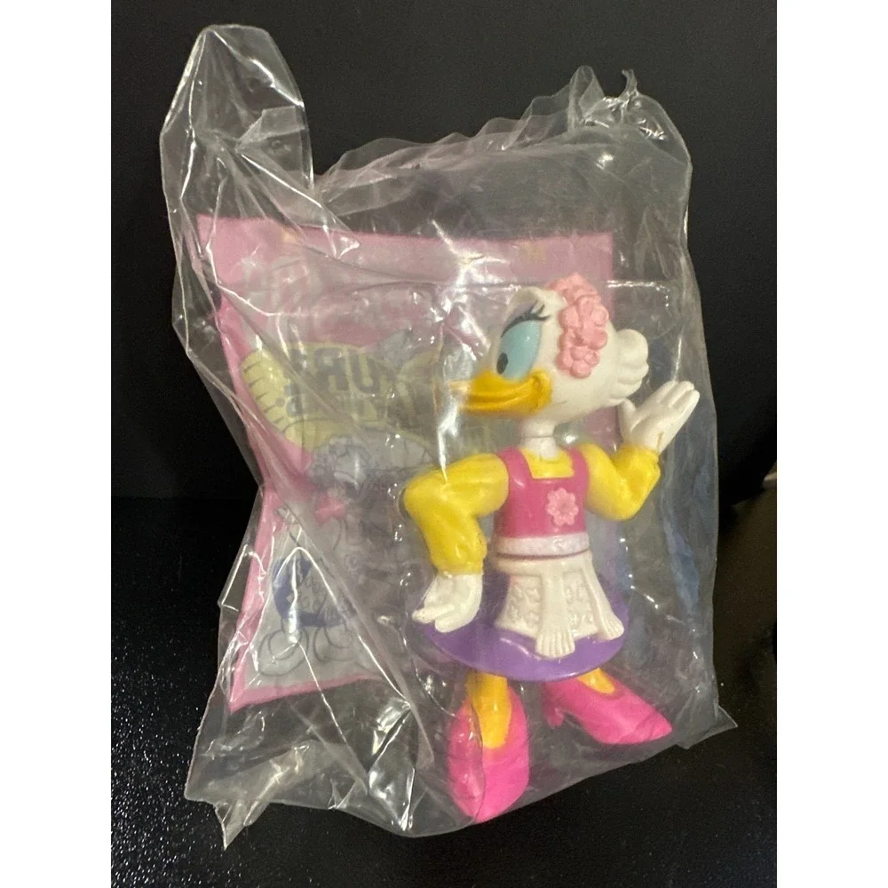 1993 McDonald's Daisy in Germany Epcot Adventure Happy Meal Toy Sealed NOS Disne